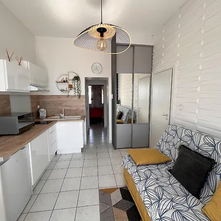 Apartment T2 Aux Sables-d'olonne, 4 Couchages, Proche - Fr-1-197-575 *